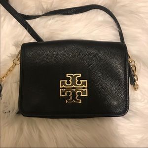 TORY BURCH BLACK
BRITTEN CROSSBODY